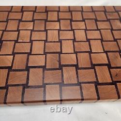 Davo's End Grain Cutting Board Basketweave Hardwood 22x13x2 Rubber Feet Handmade