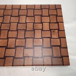 Davo's End Grain Cutting Board Basketweave Hardwood 22x13x2 Rubber Feet Handmade