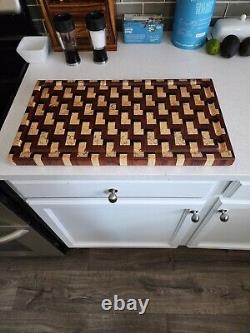 Handcrafted BUBINGA/KATALOX/SPALTED HARD MAPLE ZigZag End Grain Cutting Board