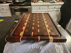 Handcrafted WALNUT/ PADAUK/MAKORE/MAPLE End Grain Cutting Board