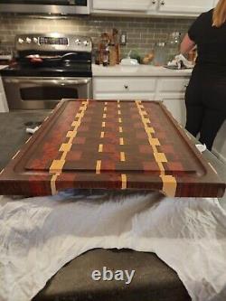 Handcrafted WALNUT/ PADAUK/MAKORE/MAPLE End Grain Cutting Board