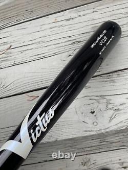 Victus V-Cut Natural Black Maple Wood Baseball Bat 33 inch VGPC-N-BK