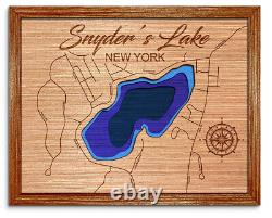 Carte du lac en bois découpée au laser en 3D de Snyder's Lake, New York. Décor pour maison au bord du lac.