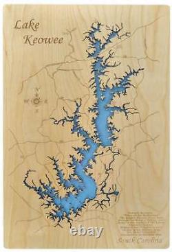 Carte en bois découpée au laser du lac Keowee, en Caroline du Sud, fabriquée sur commande