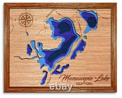 Carte en bois découpée au laser en 3D du lac Massawepie à New York. Décoration de maison au bord du lac.