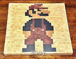 Planche à découper Super Mario en bois de bout / Érable, Cerisier, Wengé, Bois de Sang / 16x15x1.5