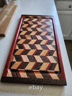 Planche à découper en bois massif de WENGE/COEUR ROUGE/CERISIER fait main