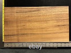 Qualité d'exposition Hawaiian Curly Koa Billet Bois 17 x 9.375 x 1.75+