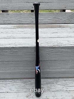 Victus V-cut Black Maple Wood Baseball Bat 33 Pouces 33/30 Porto Rico Drapeau